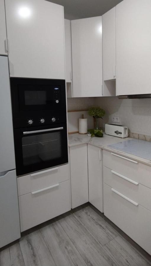 Apartamento Villalvaro Con Parking Santander Exterior foto