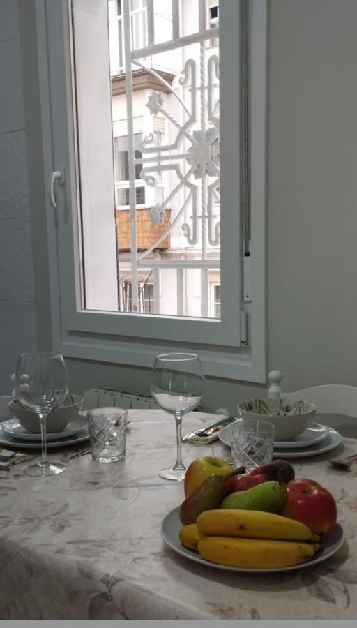 Apartamento Villalvaro Con Parking Santander Exterior foto